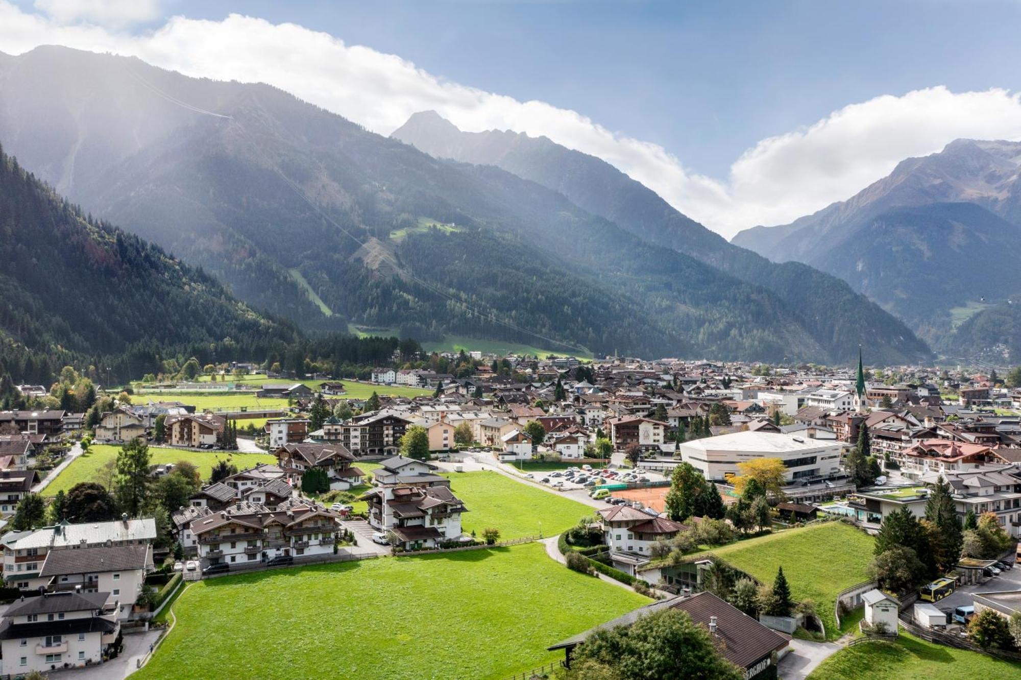 S'Doerfl Chalets Mayrhofen Luaran gambar