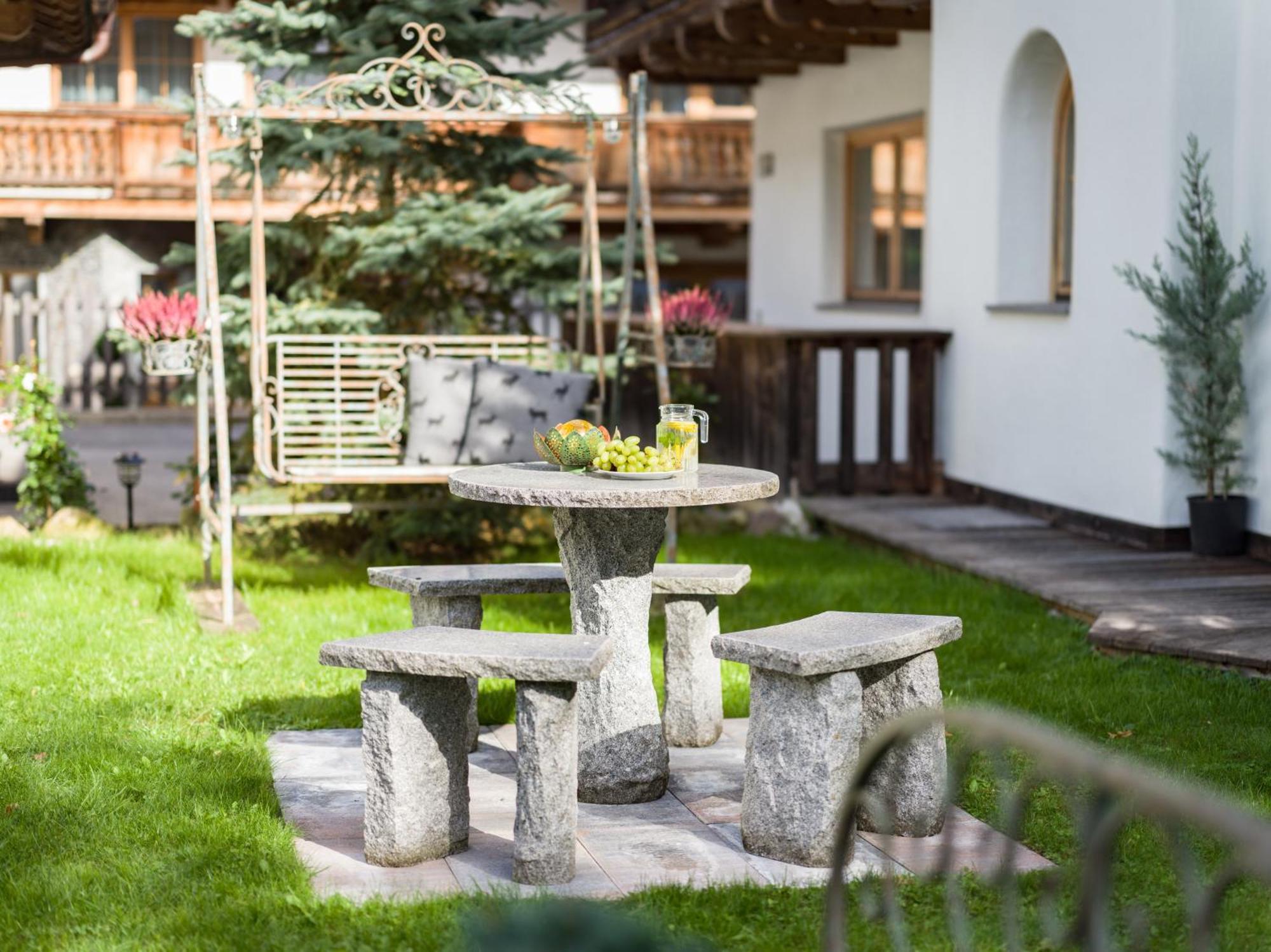 S'Doerfl Chalets Mayrhofen Luaran gambar