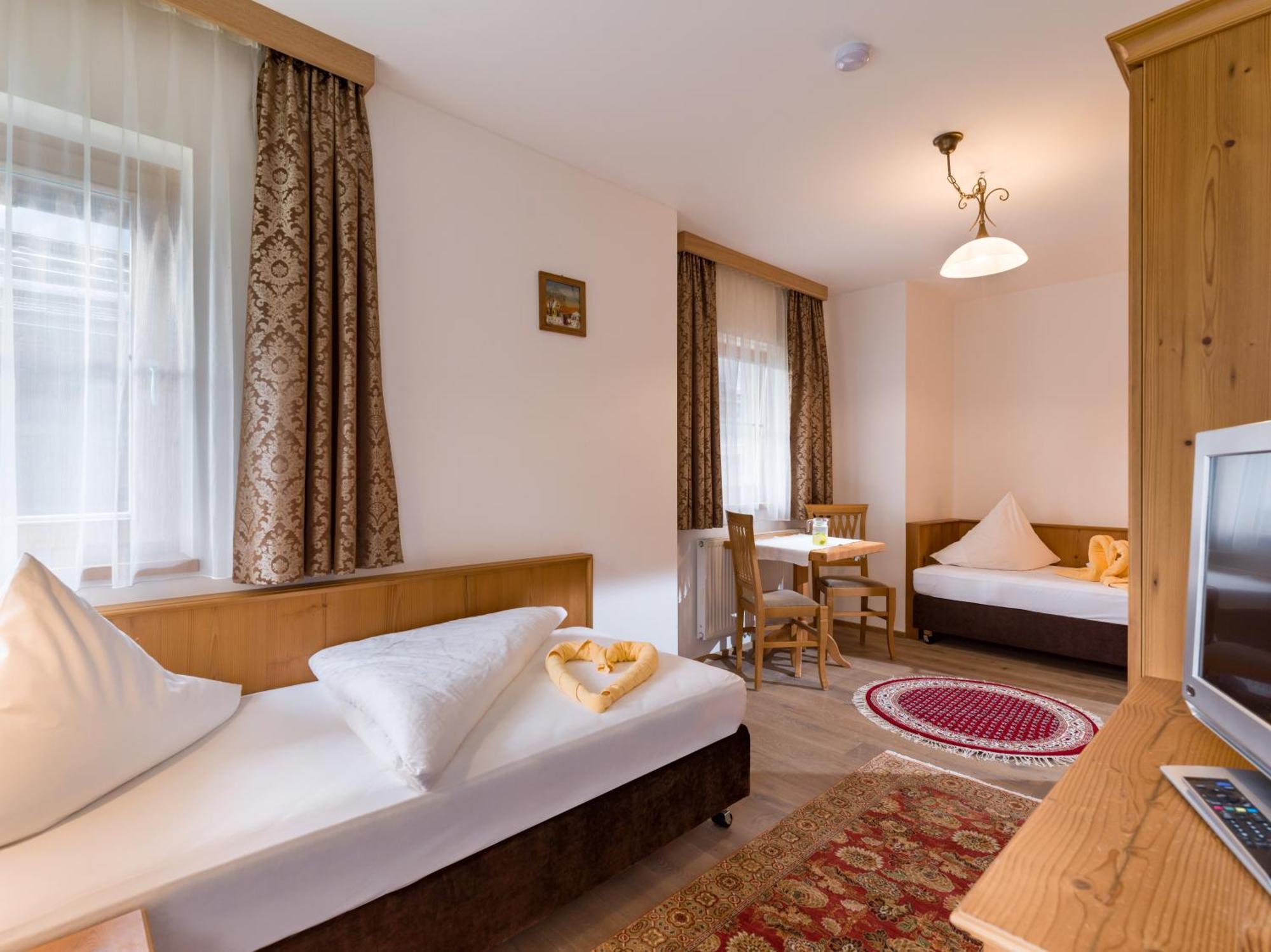 S'Doerfl Chalets Mayrhofen Luaran gambar