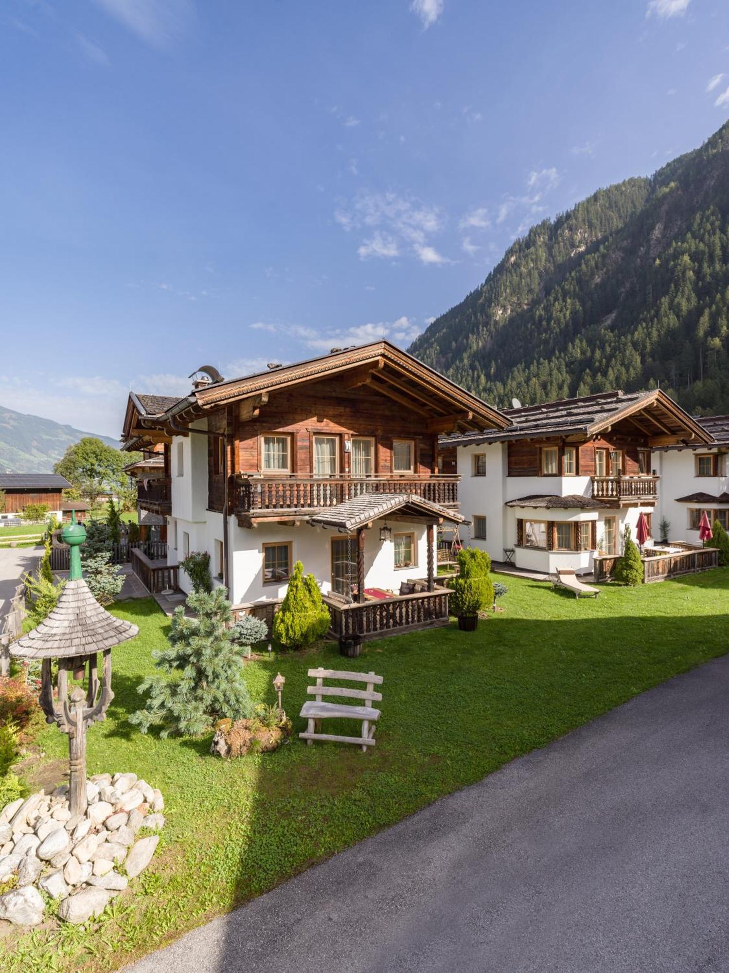 S'Doerfl Chalets Mayrhofen Luaran gambar